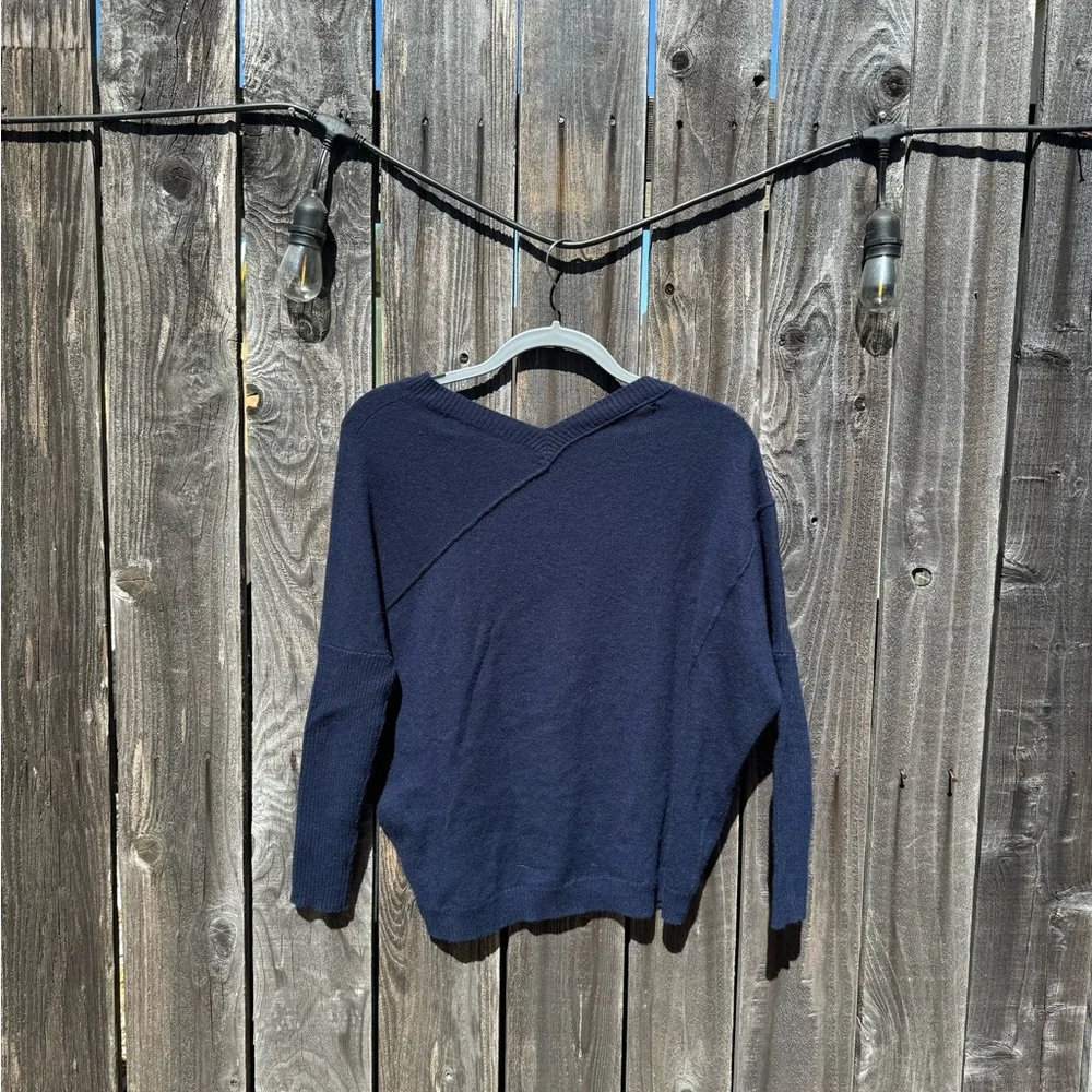 Loma London Navy Blue 100% Cashmere V Neck Long Sleeve Sweater Size Small